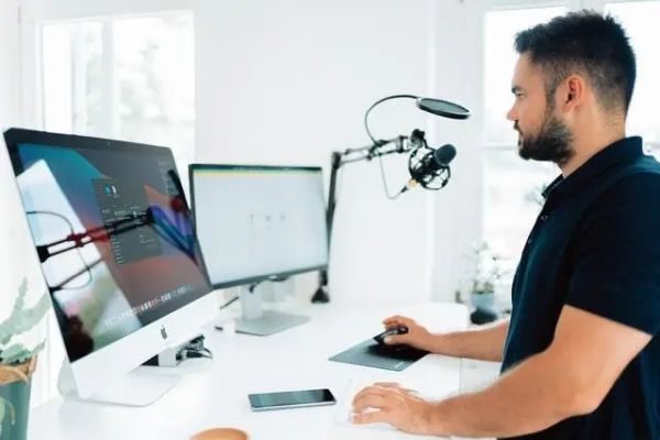 How To Start a Content Creation Business